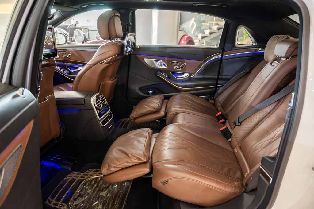 MERCEDES MAYBACH S500