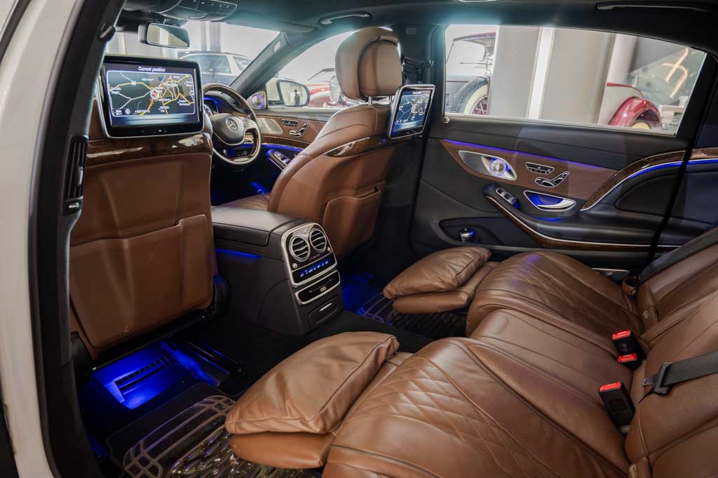 MERCEDES MAYBACH S500