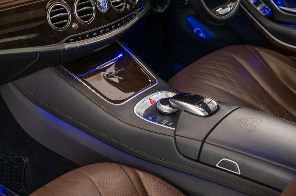 MERCEDES MAYBACH S500