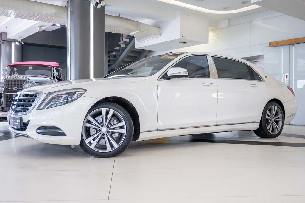 MERCEDES MAYBACH S500