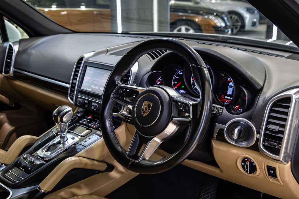 Porsche Cayenne Diesel for sale in India, 31800 km Driven Big Boy Toyz