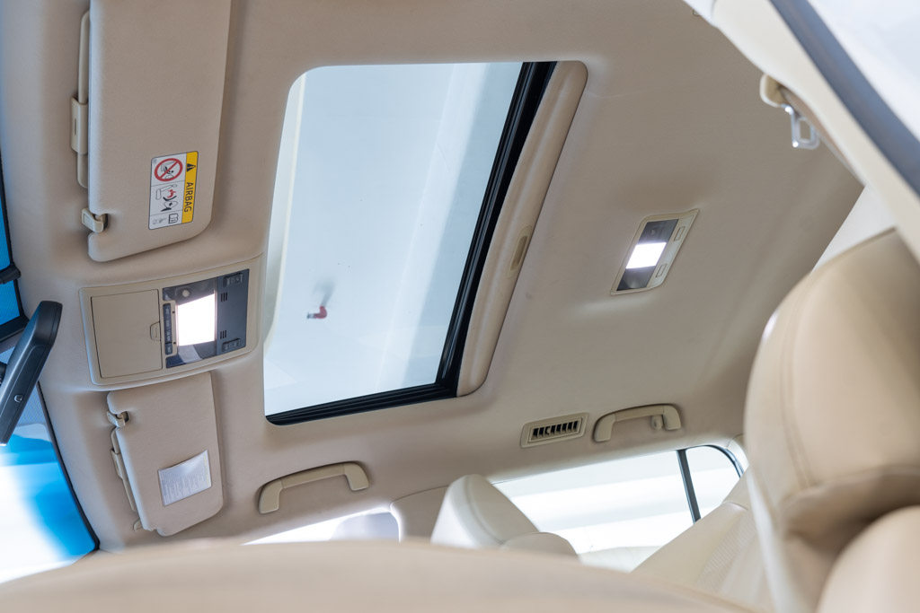 TOYOTA LAND CRUISER LC200 VX