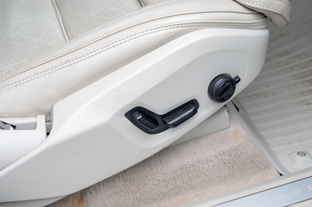 VOLVO XC90 T8 EXCELLENCE