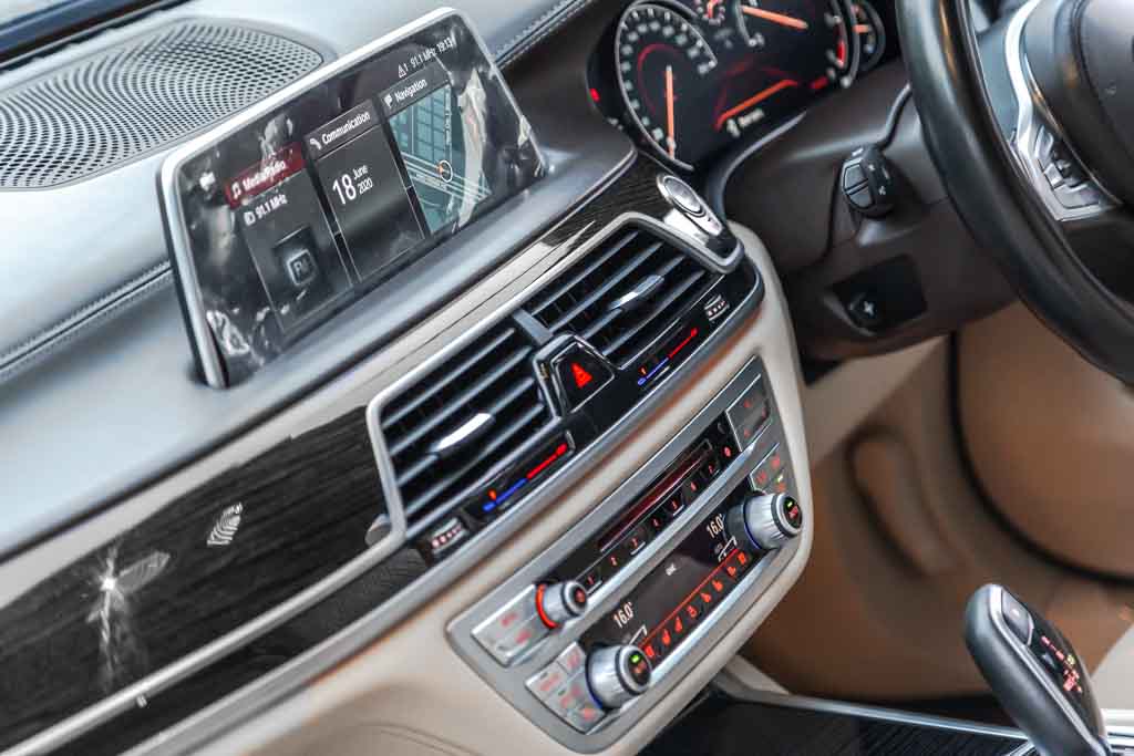BMW 730LD M SPORT