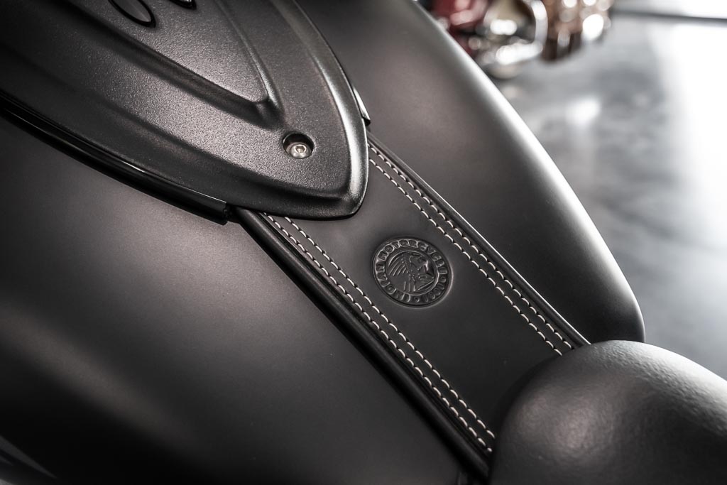 Indian Chieftain Dark Horse