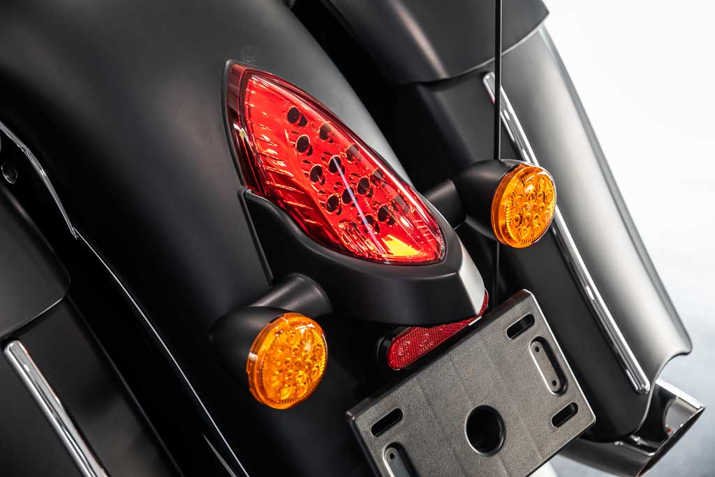 Indian Chieftain Dark Horse