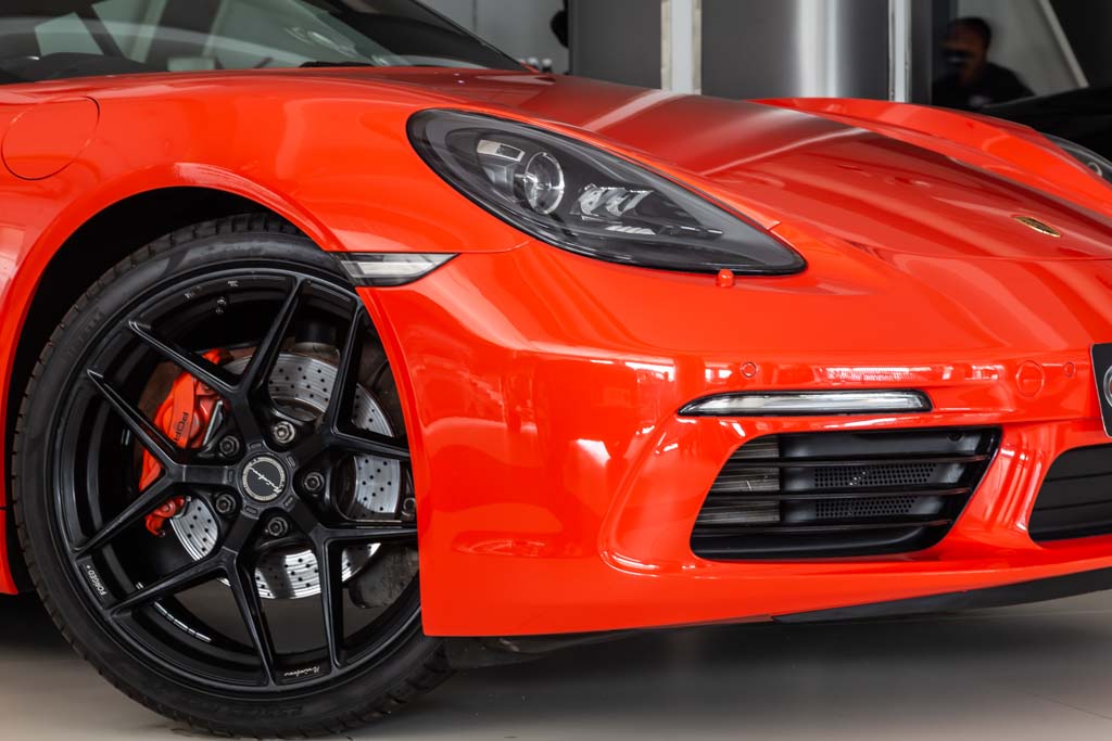 Porsche 718 Cayman
