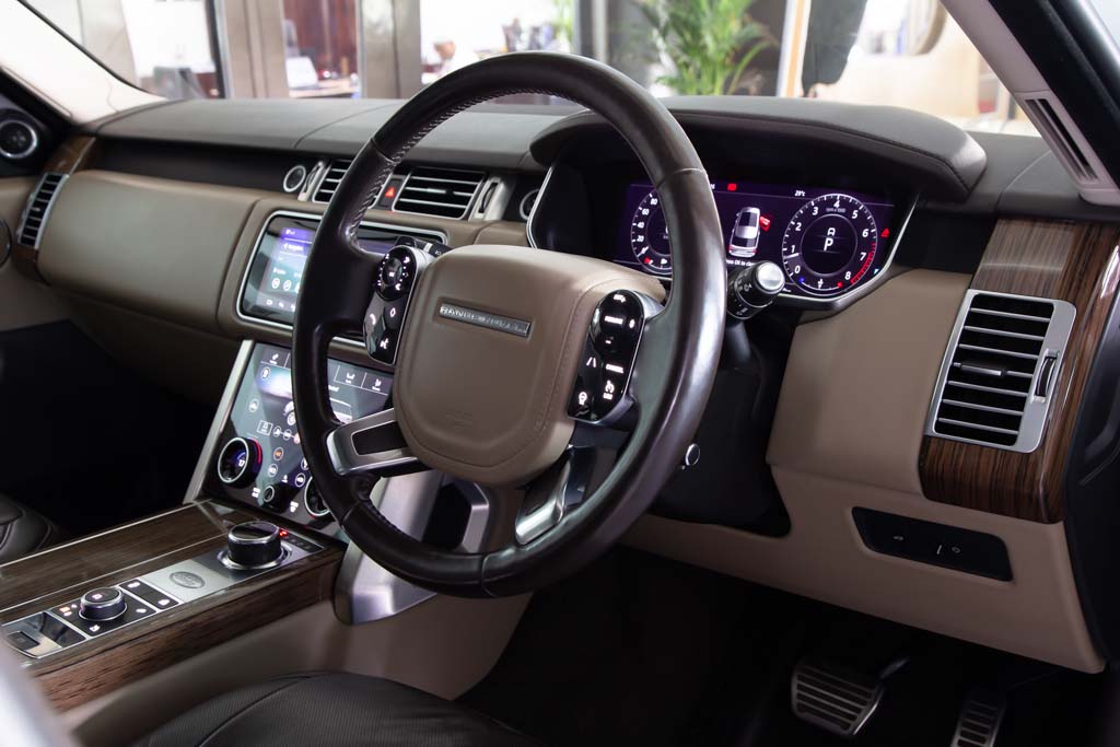 Land Rover Range Rover Vogue SE LWB