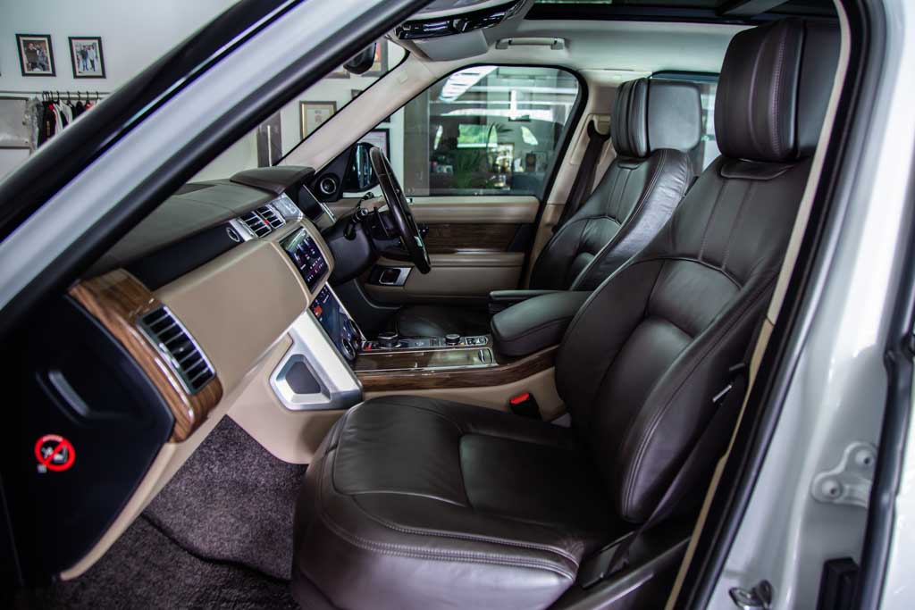 Land Rover Range Rover Vogue SE LWB