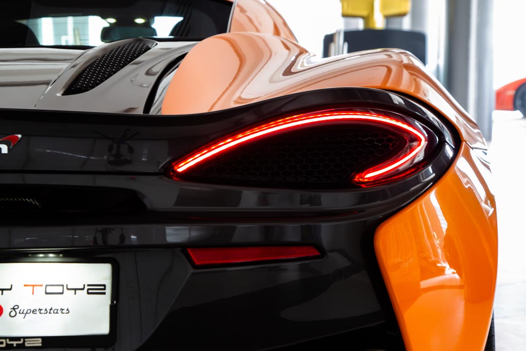 McLaren 570s Coupe