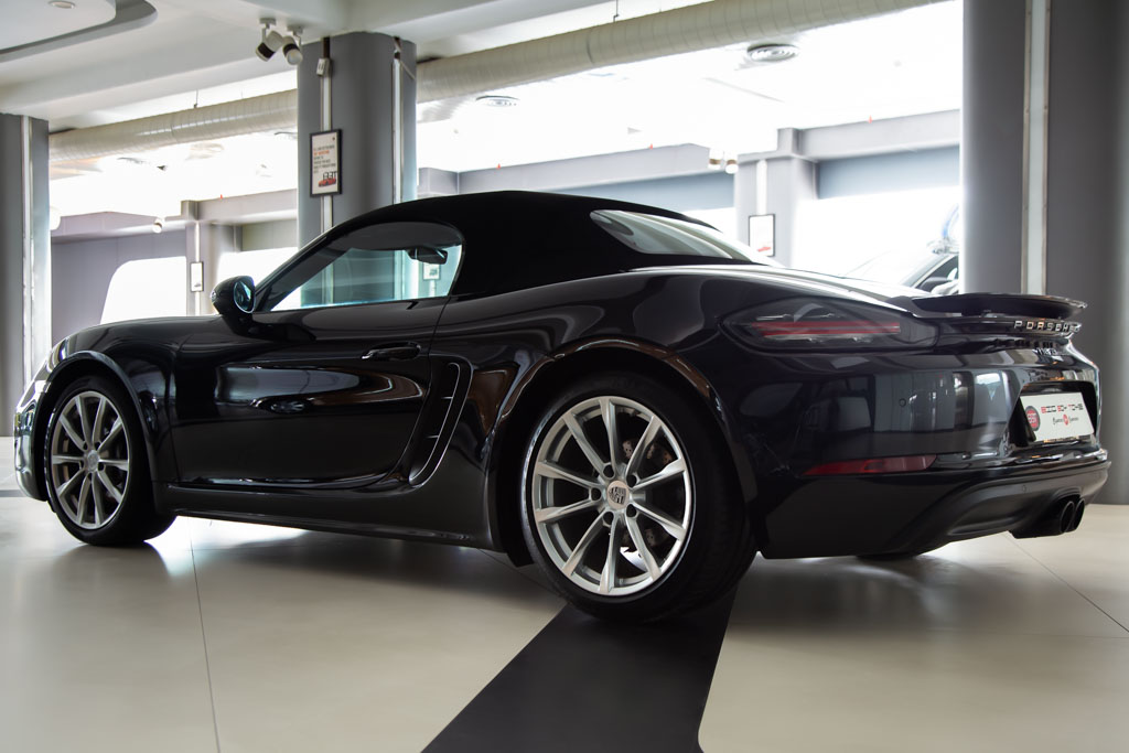 Porsche 718 Boxster
