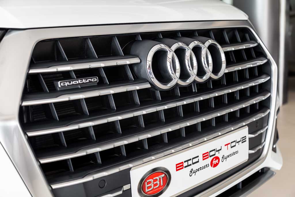 2018 Audi Q7 'Premium Plus'