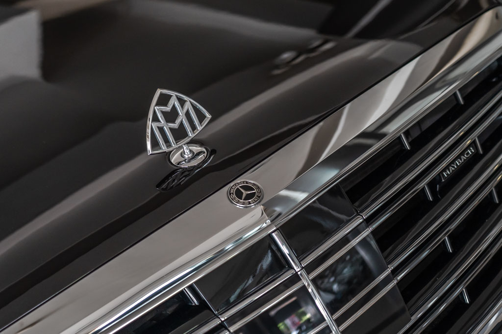 MERCEDES MAYBACH S560