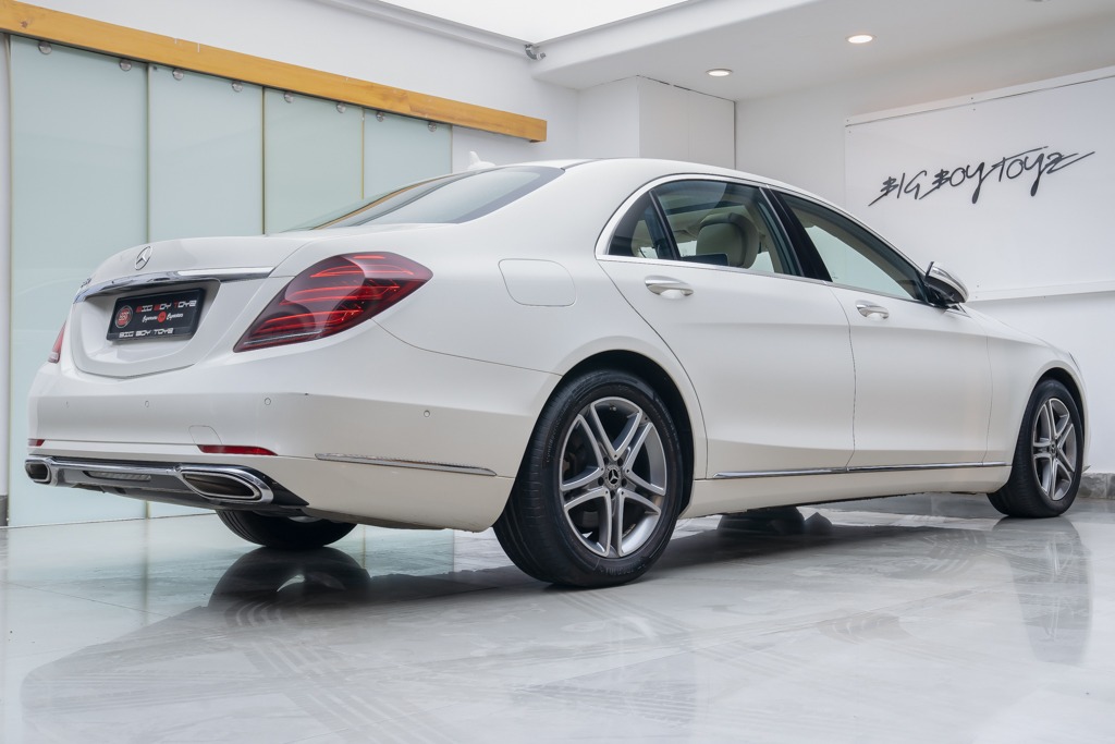 Mercedes-Benz S450