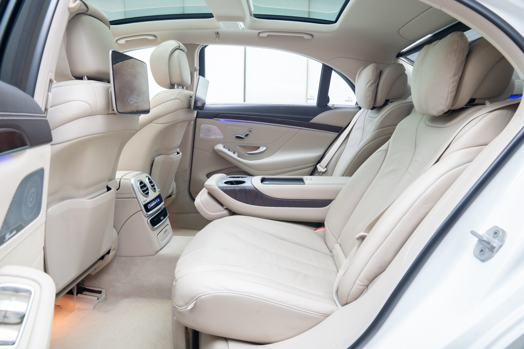 Mercedes-Benz S450