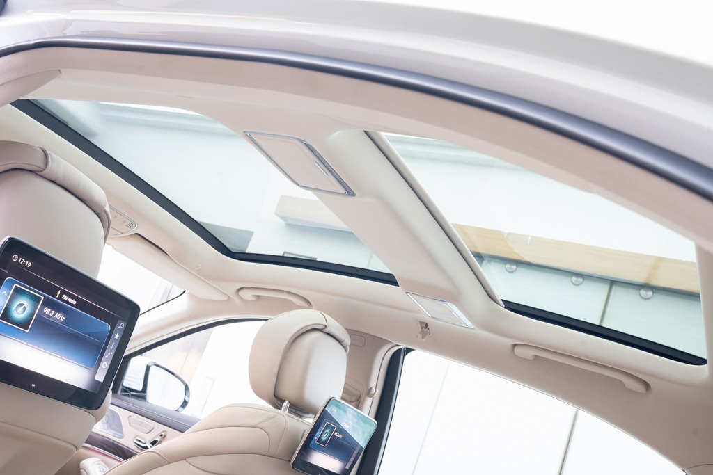 Mercedes-Benz S450
