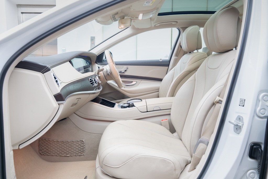 Mercedes-Benz S450