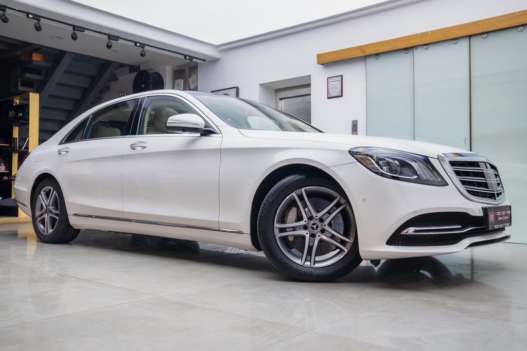 Mercedes-Benz S450