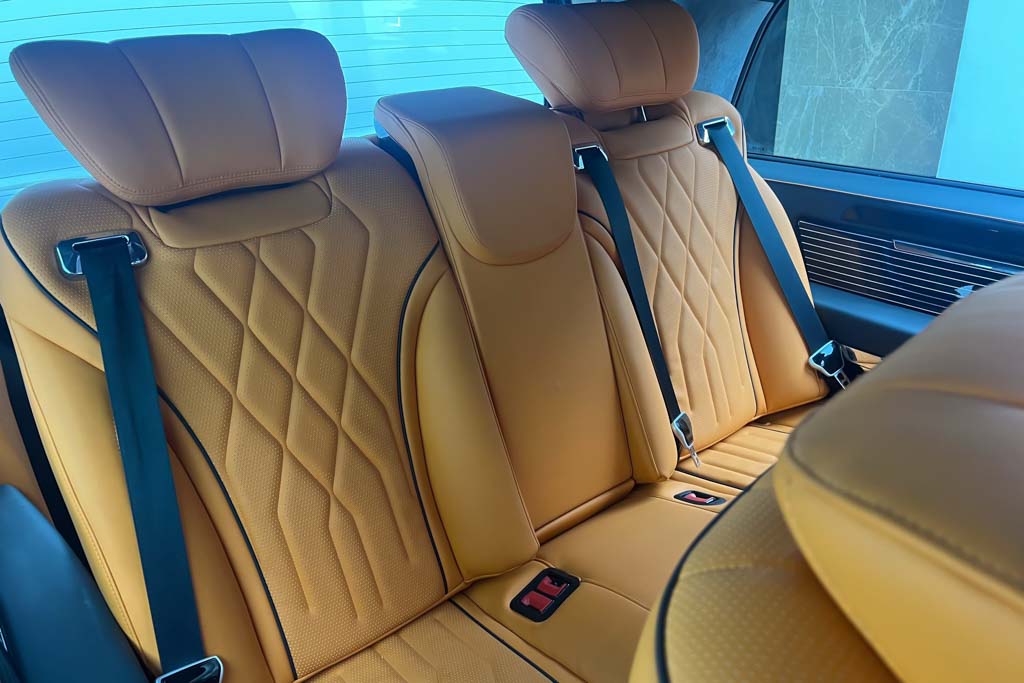 MERCEDES BENZ V220D EXCLUSIVE