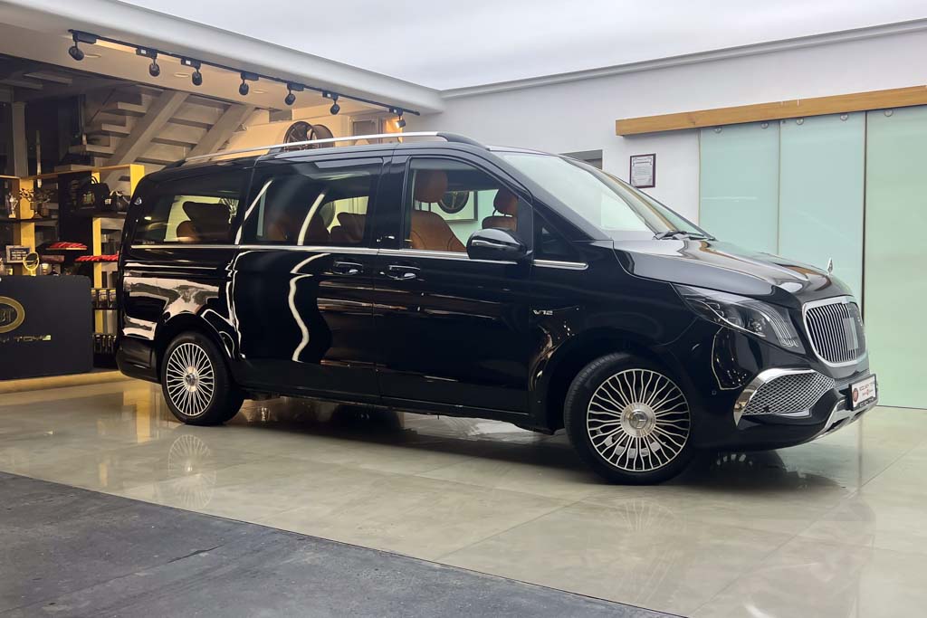MERCEDES BENZ V220D EXCLUSIVE