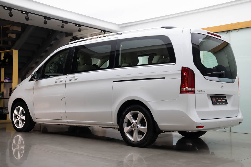 Mercedes Benz V220d Exclusive 