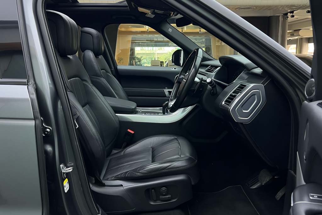 Range Rover Sport SE