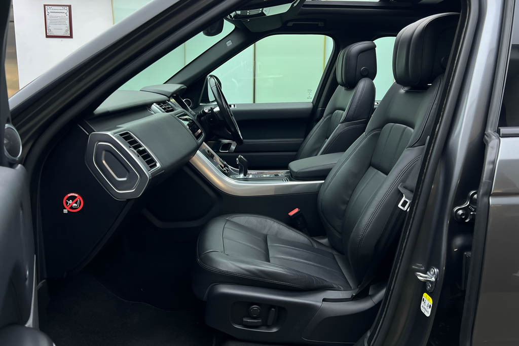 Range Rover Sport SE