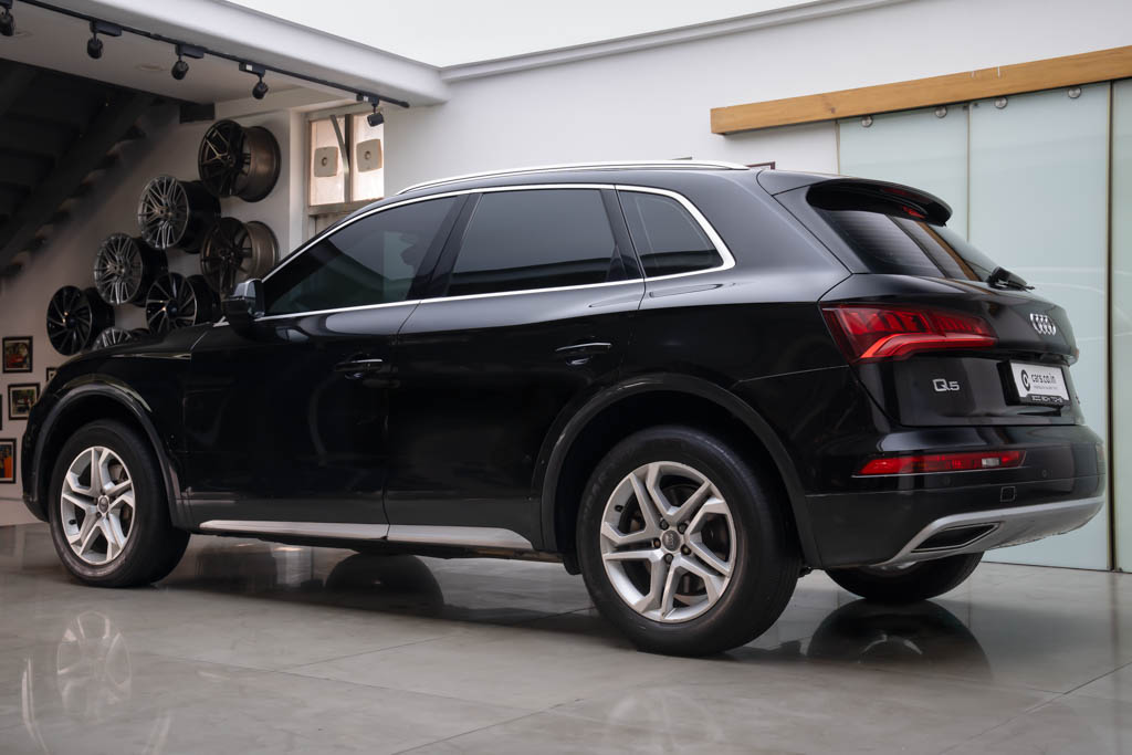 AUDI Q5 40TDI PREMIUM PLUS