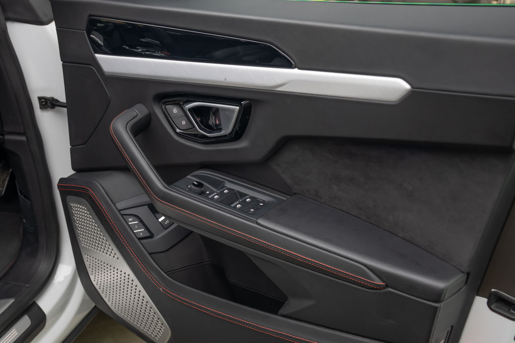 Lamborghini Urus Mansory Edition