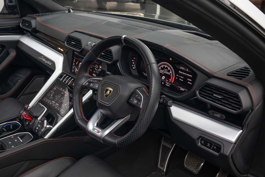 Lamborghini Urus Mansory Edition