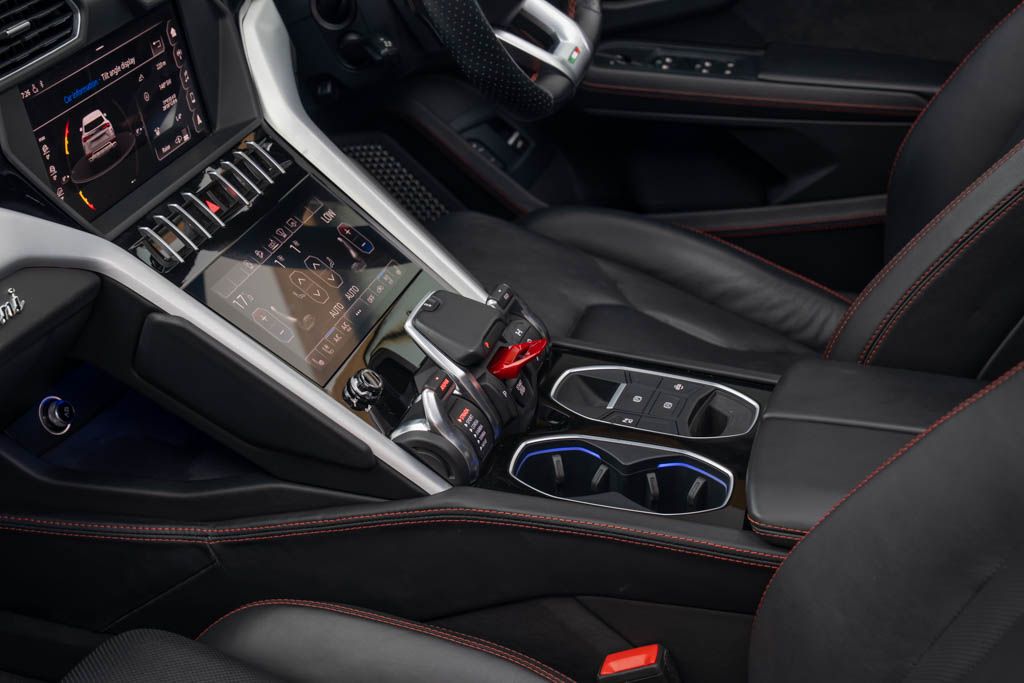 Lamborghini Urus Mansory Edition