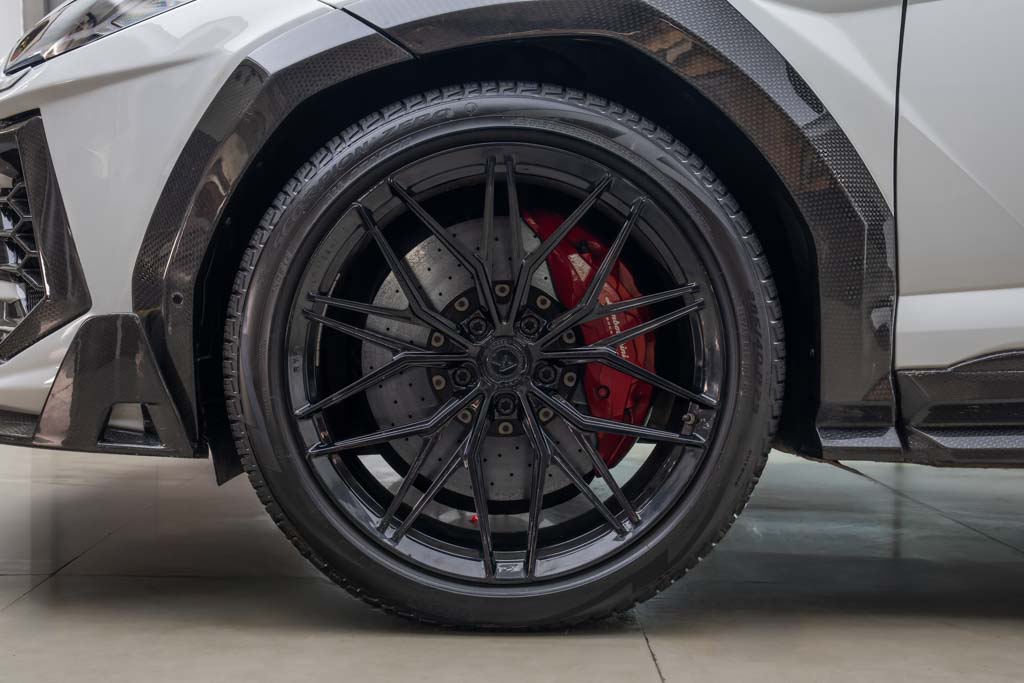 Lamborghini Urus Mansory Edition