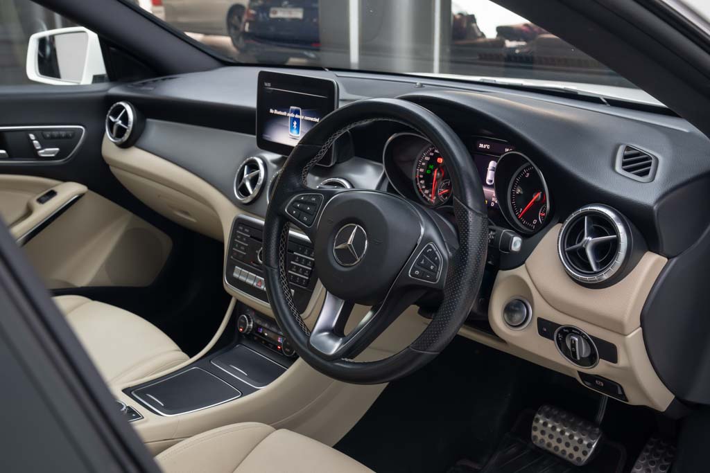 Mercedes Benz CLA 200d