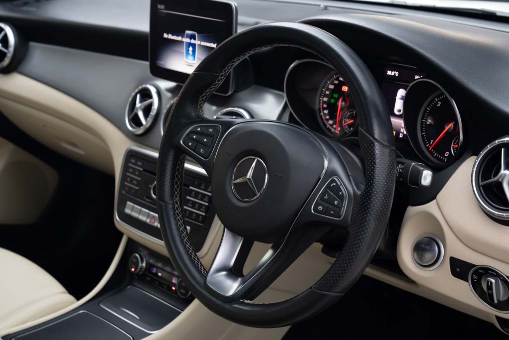 Mercedes Benz CLA 200d
