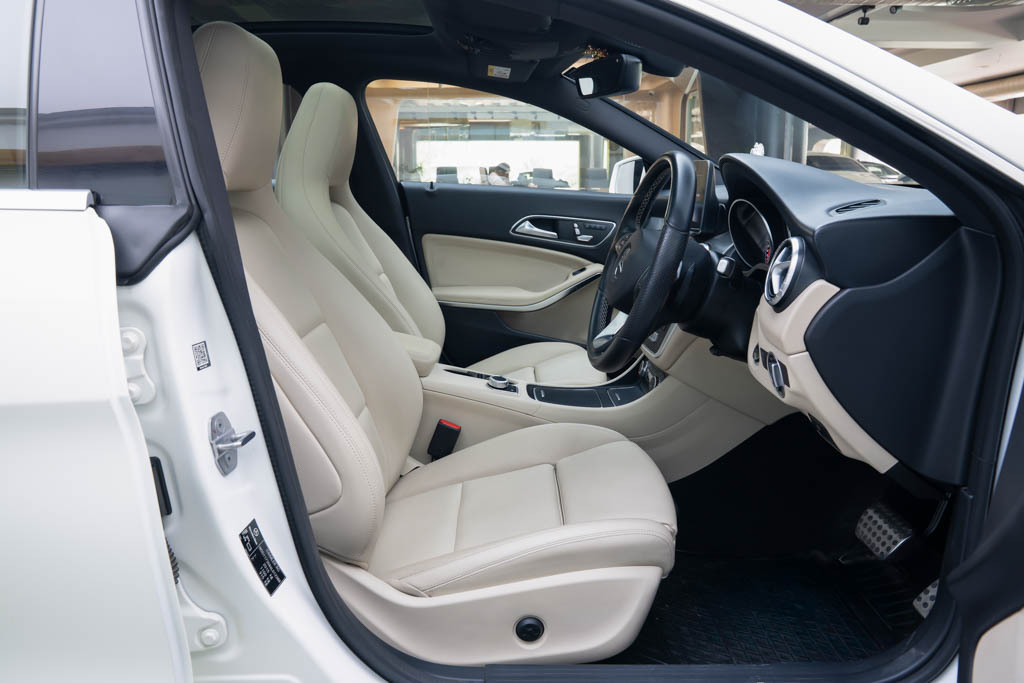 Mercedes Benz CLA 200d