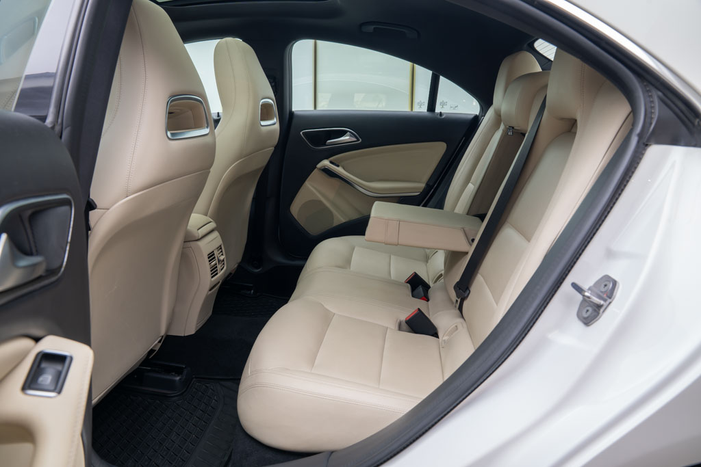 Mercedes Benz CLA 200d
