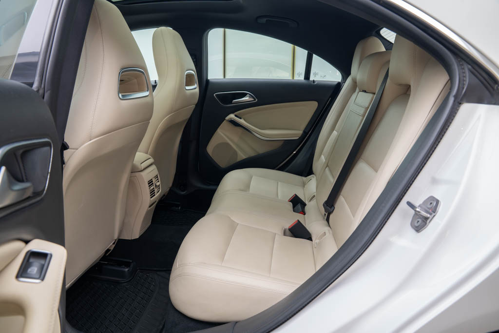 Mercedes Benz CLA 200d