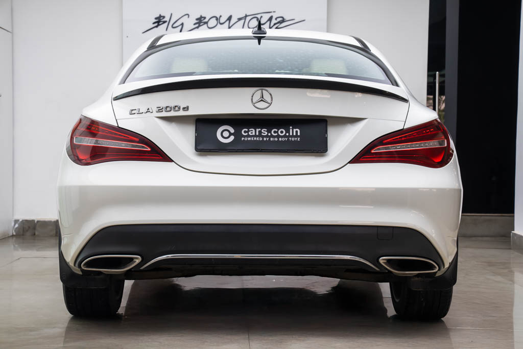 Mercedes Benz CLA 200d