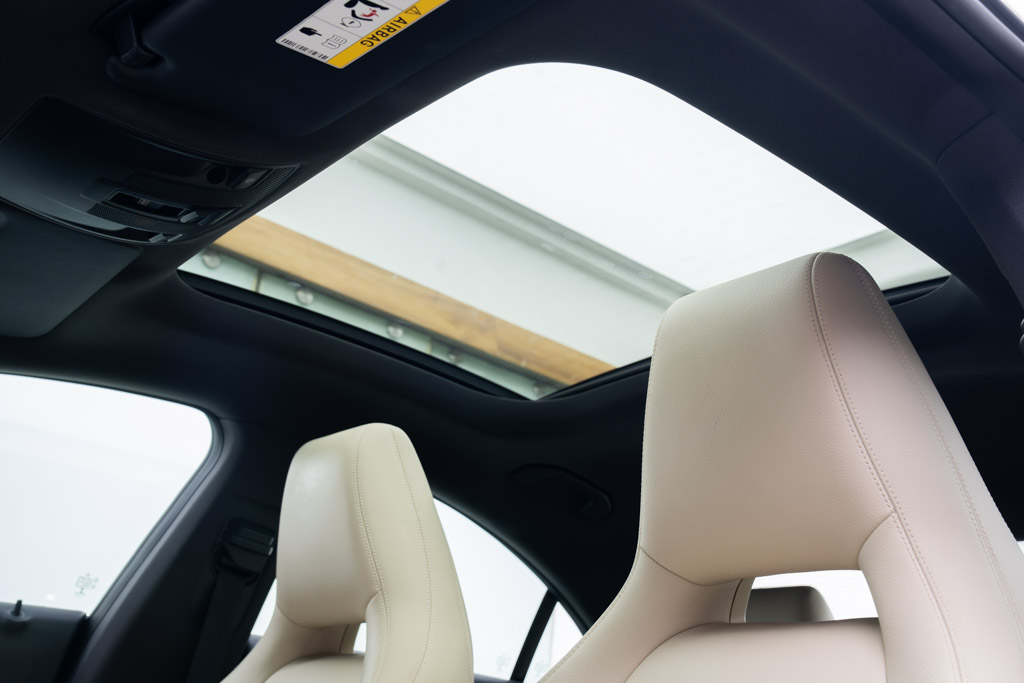 Mercedes Benz CLA 200d