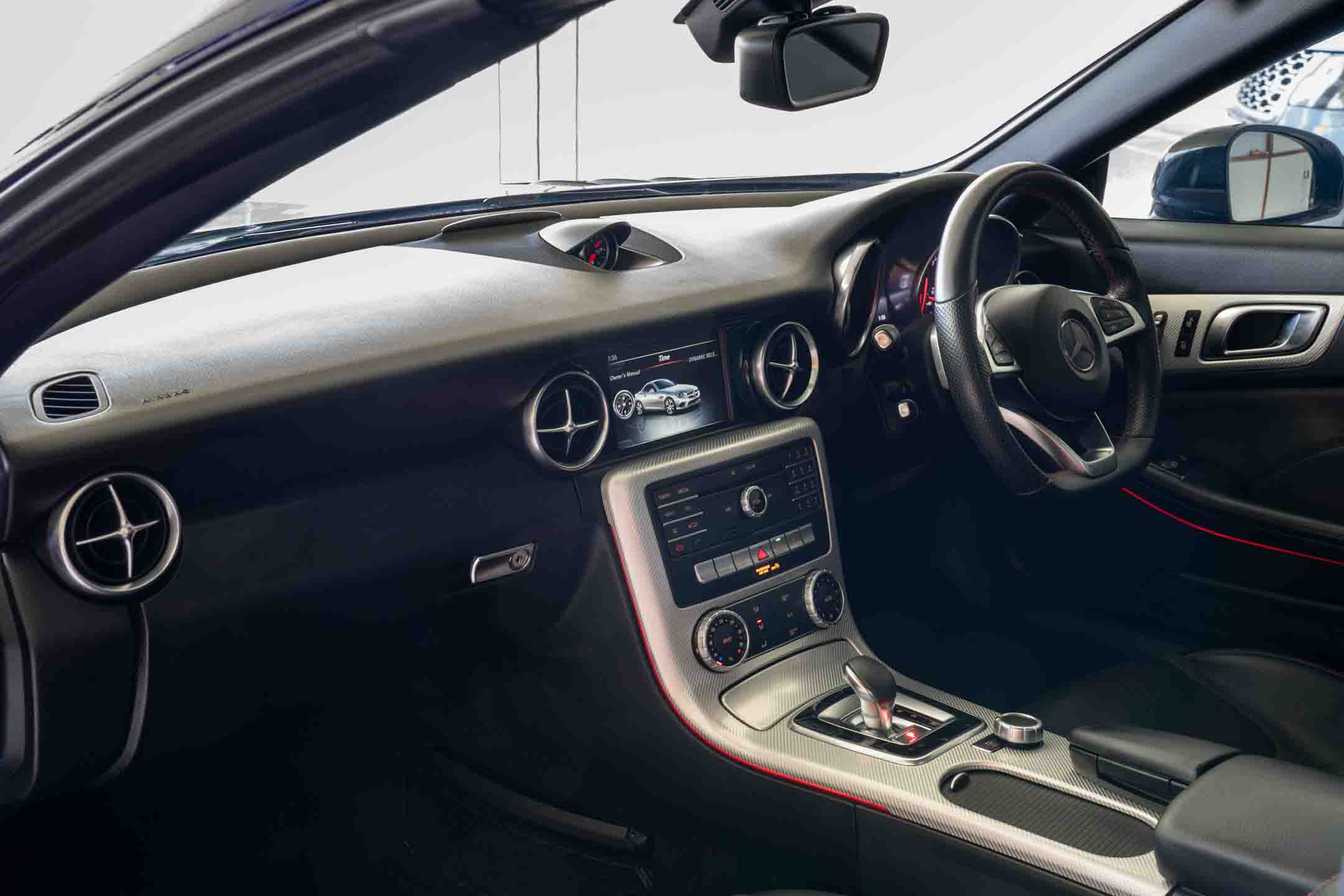 MERCEDES Benz SLC43 AMG