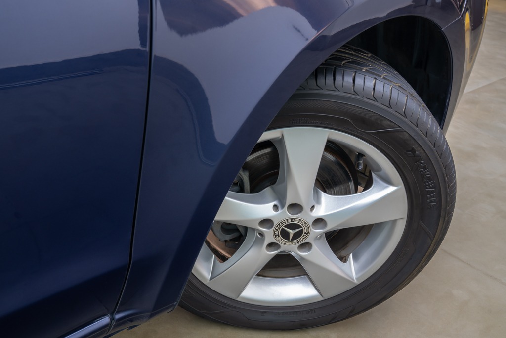 MERCEDES BENZ V220D EXCLUSIVE