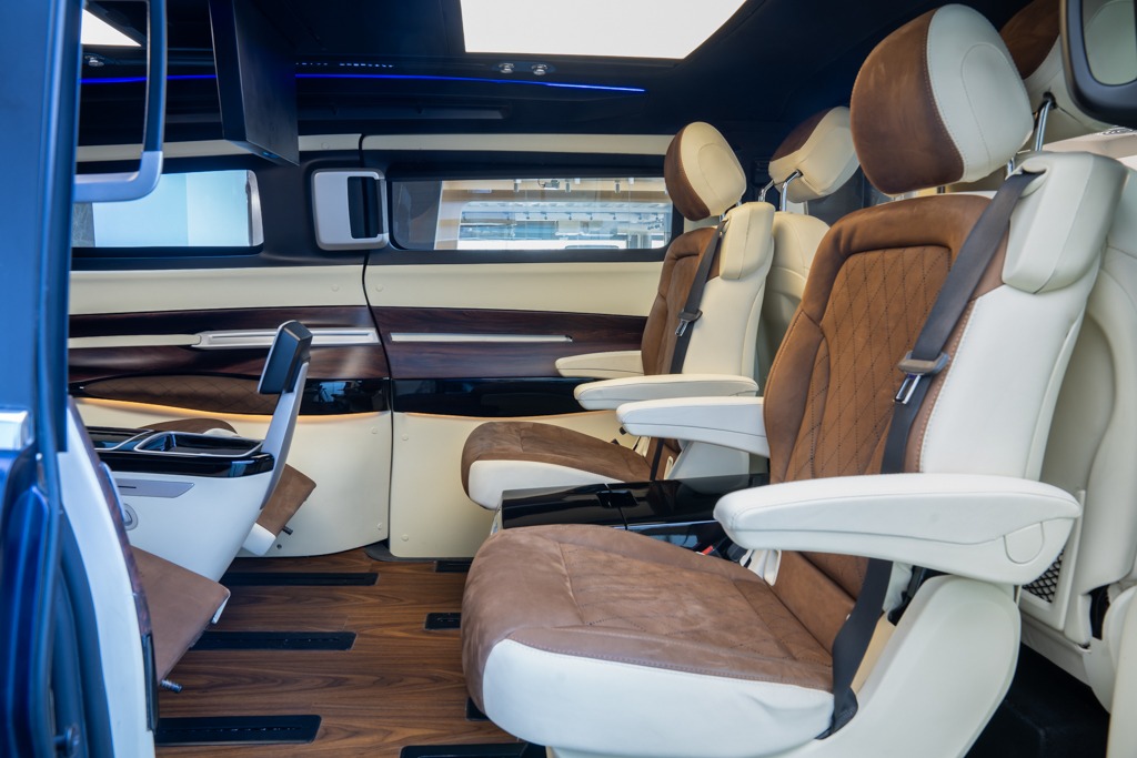 MERCEDES BENZ V220D EXCLUSIVE