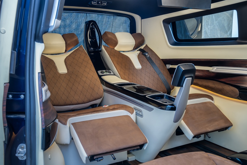 MERCEDES BENZ V220D EXCLUSIVE