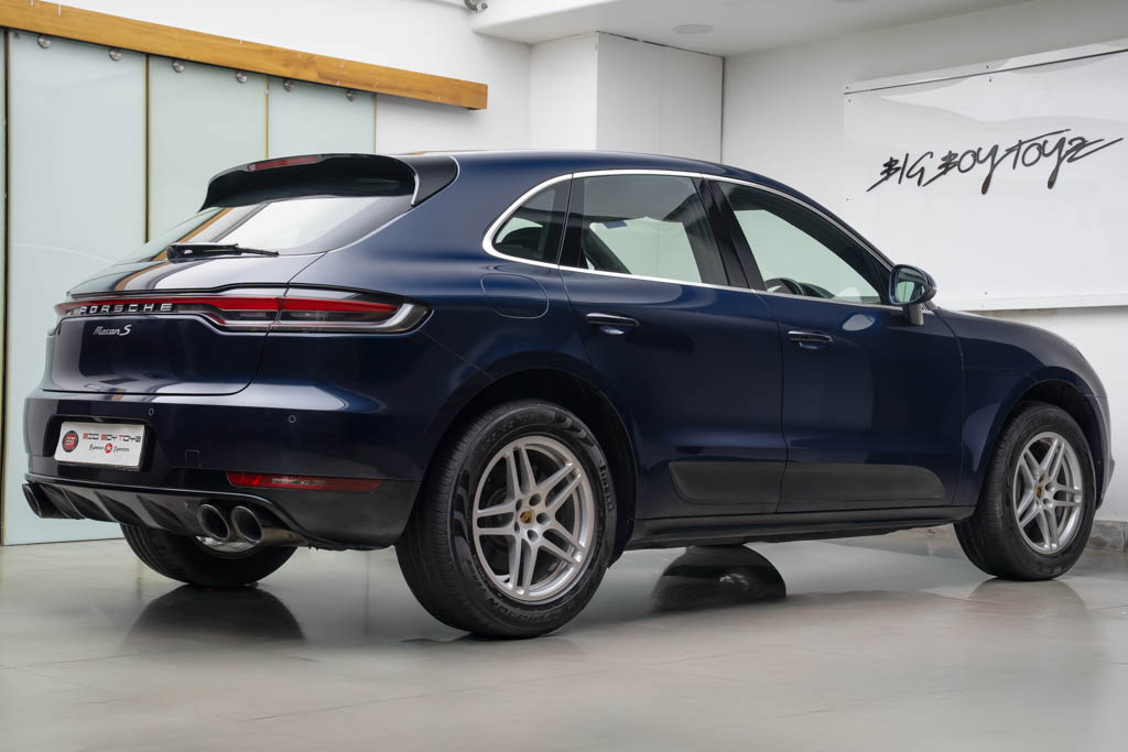 PORSCHE MACAN S