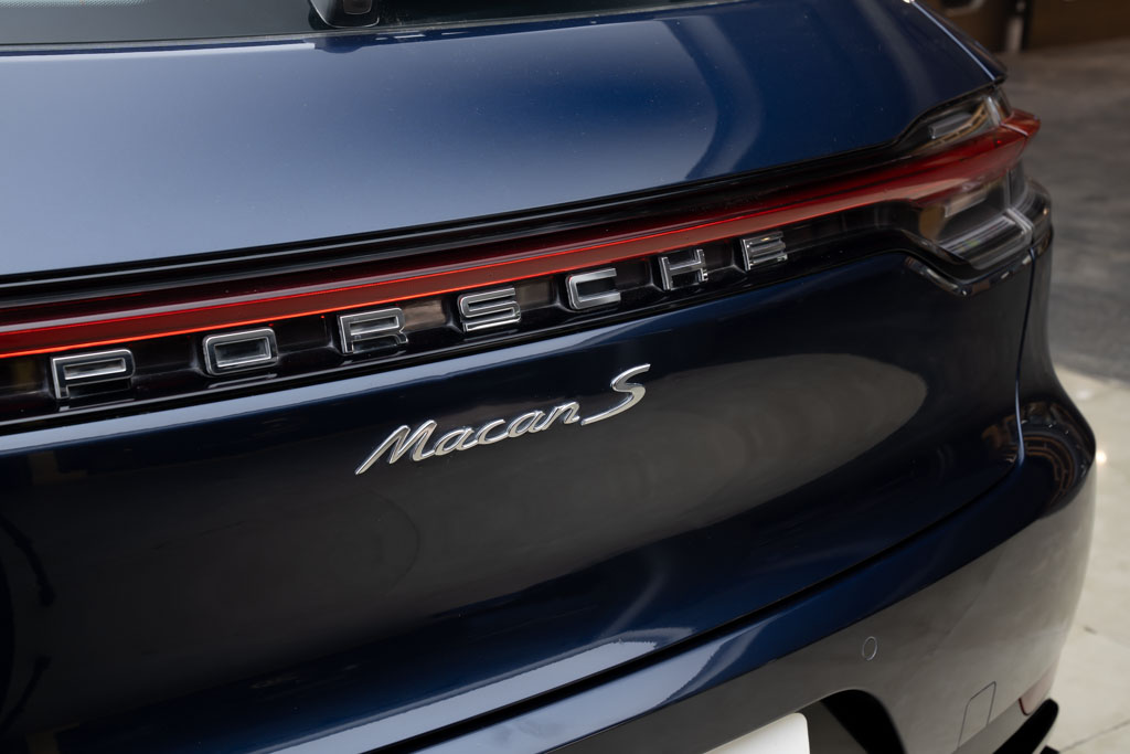 PORSCHE MACAN S