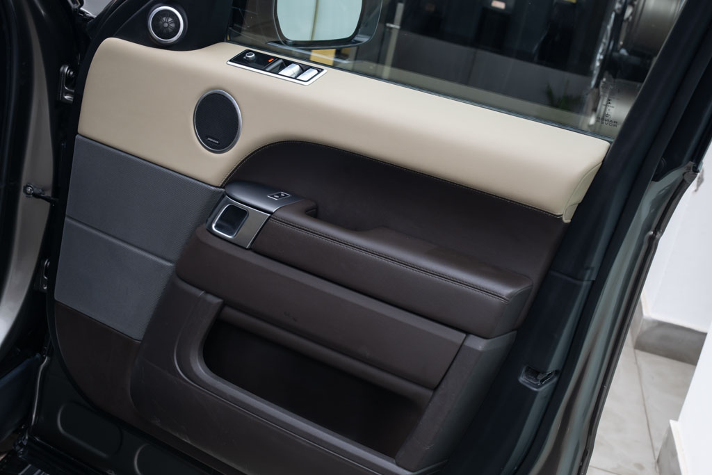 RANGE ROVER SPORT SE