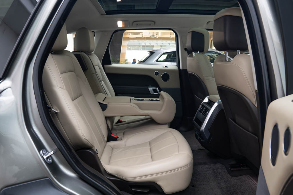 RANGE ROVER SPORT SE