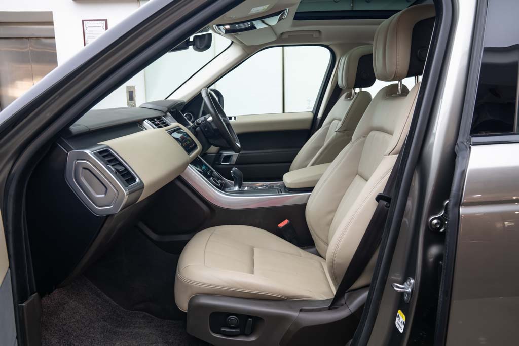 RANGE ROVER SPORT SE