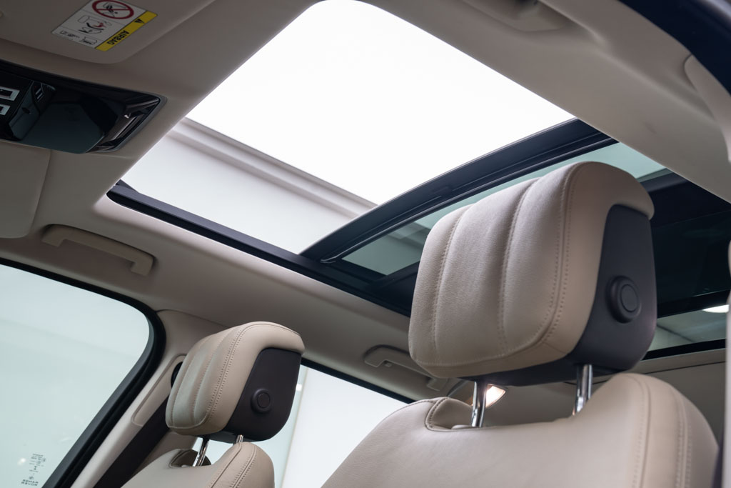 RANGE ROVER SPORT SE