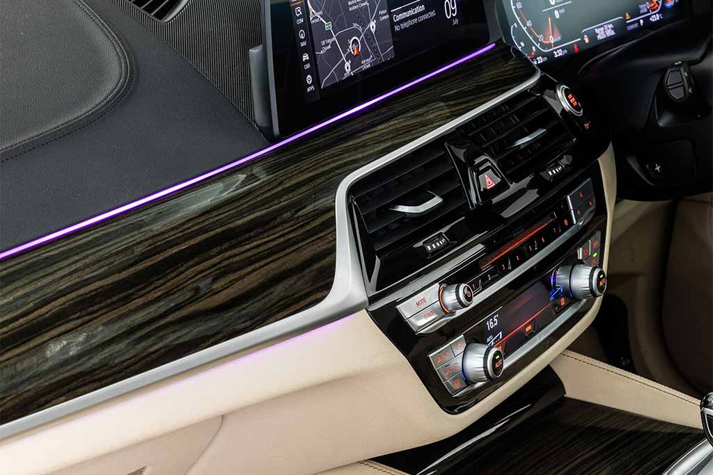 BMW 630i GT Luxury Line